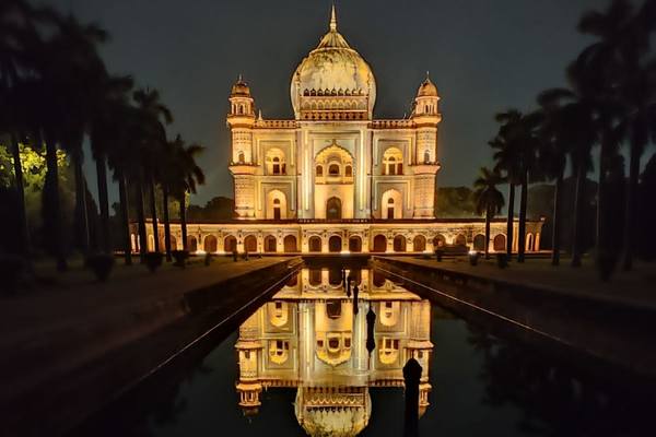 4-Hours Night Tour of Delhi