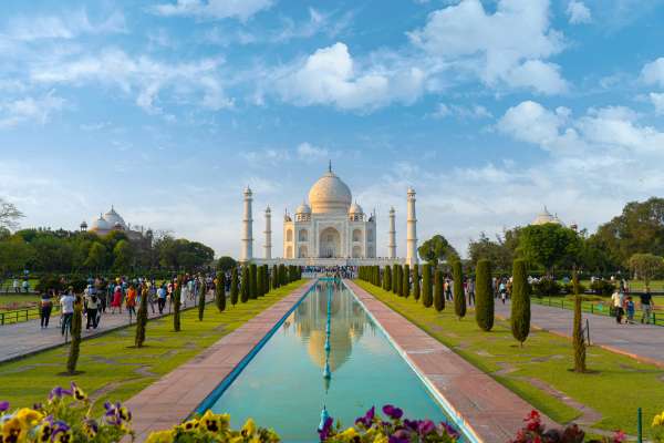 How to Plan the Guided Luxury Taj Mahal Tour
